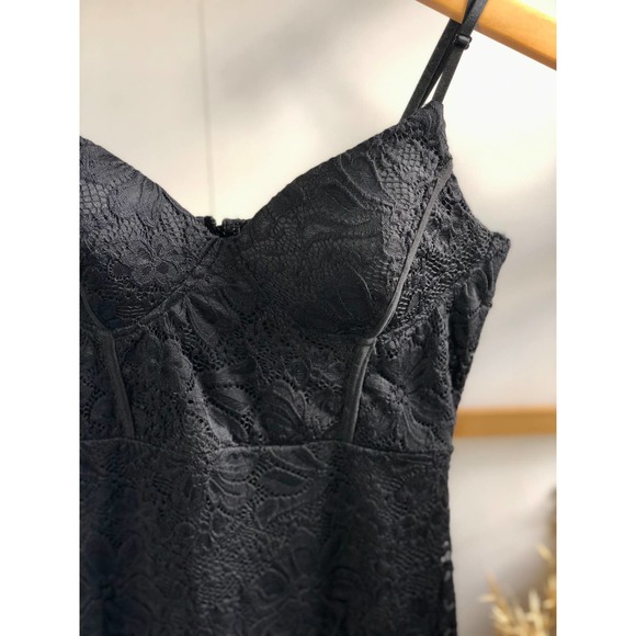 Lulus Versailles Black Lace Bodycon Midi Dress - Picture 8 of 10